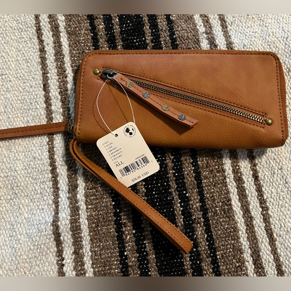 NWT Free People distressed vegan wallet/wristlet